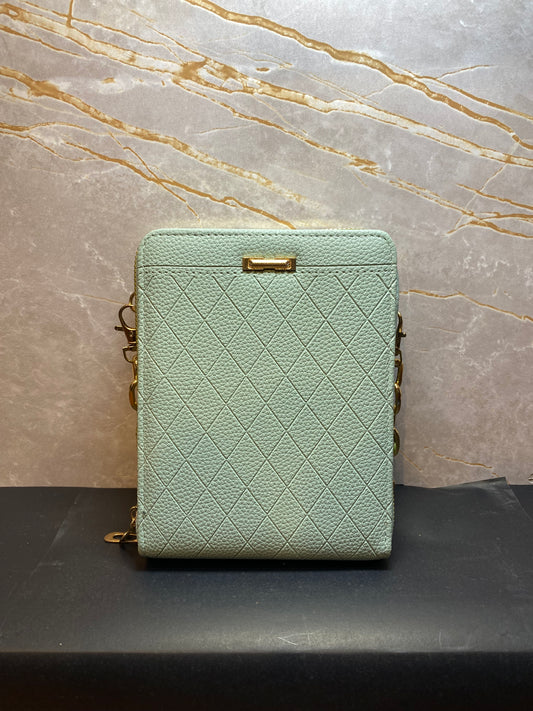 MEDIUM SIZE SIDE BAG LITE GREEN