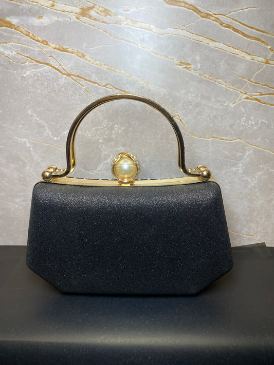 GRAND STONED BLACK  HANDBAG COTTED WITH GOLDEN MINI STONE