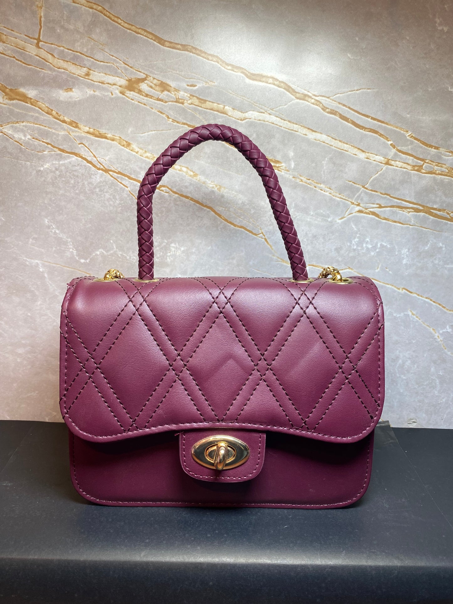 MEDIUM SIZE SIDE BAG MAROON COLOUR