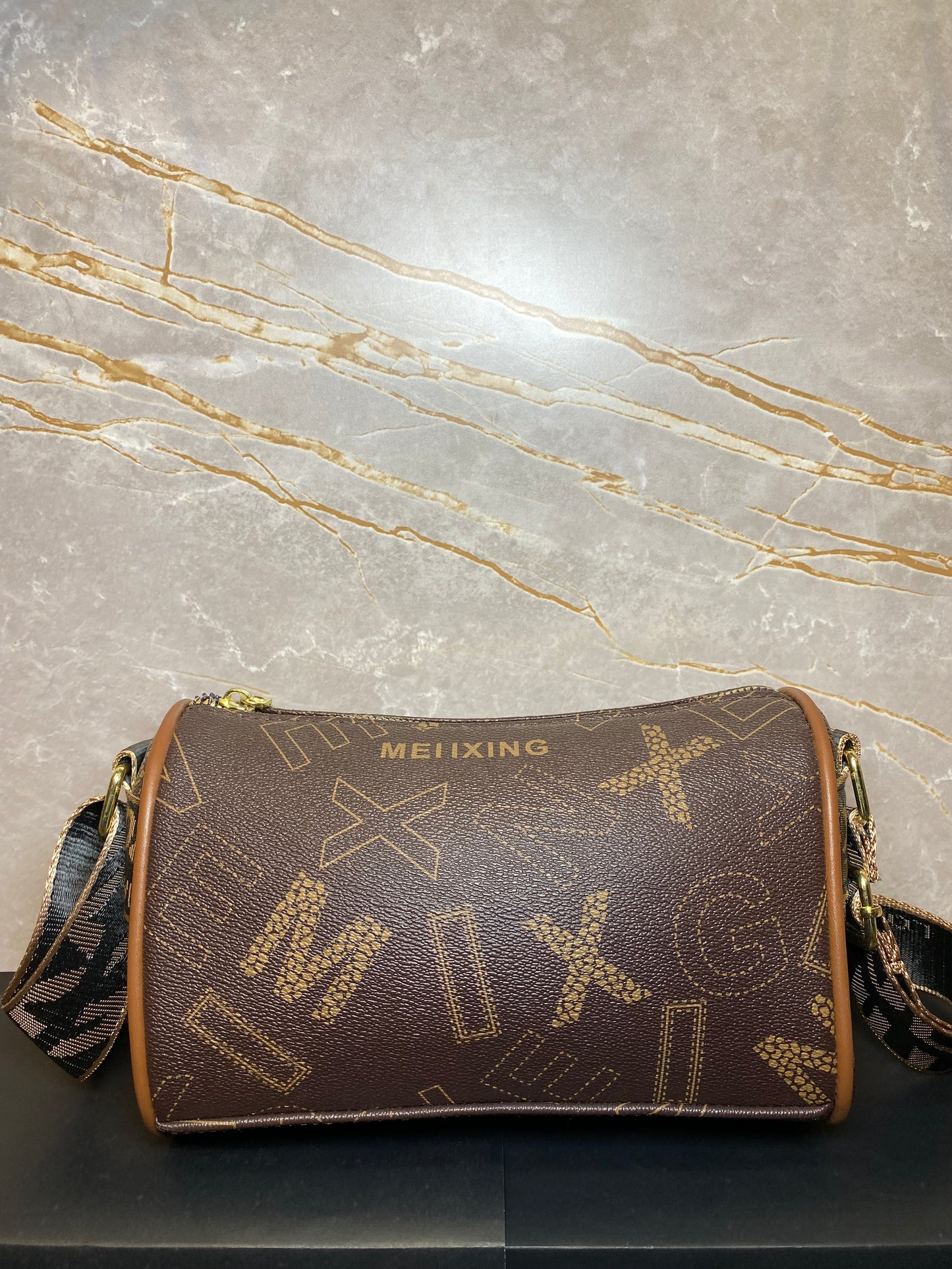 STYLISH HANDBAG COTTED WITH CHOCOLATE BROWN