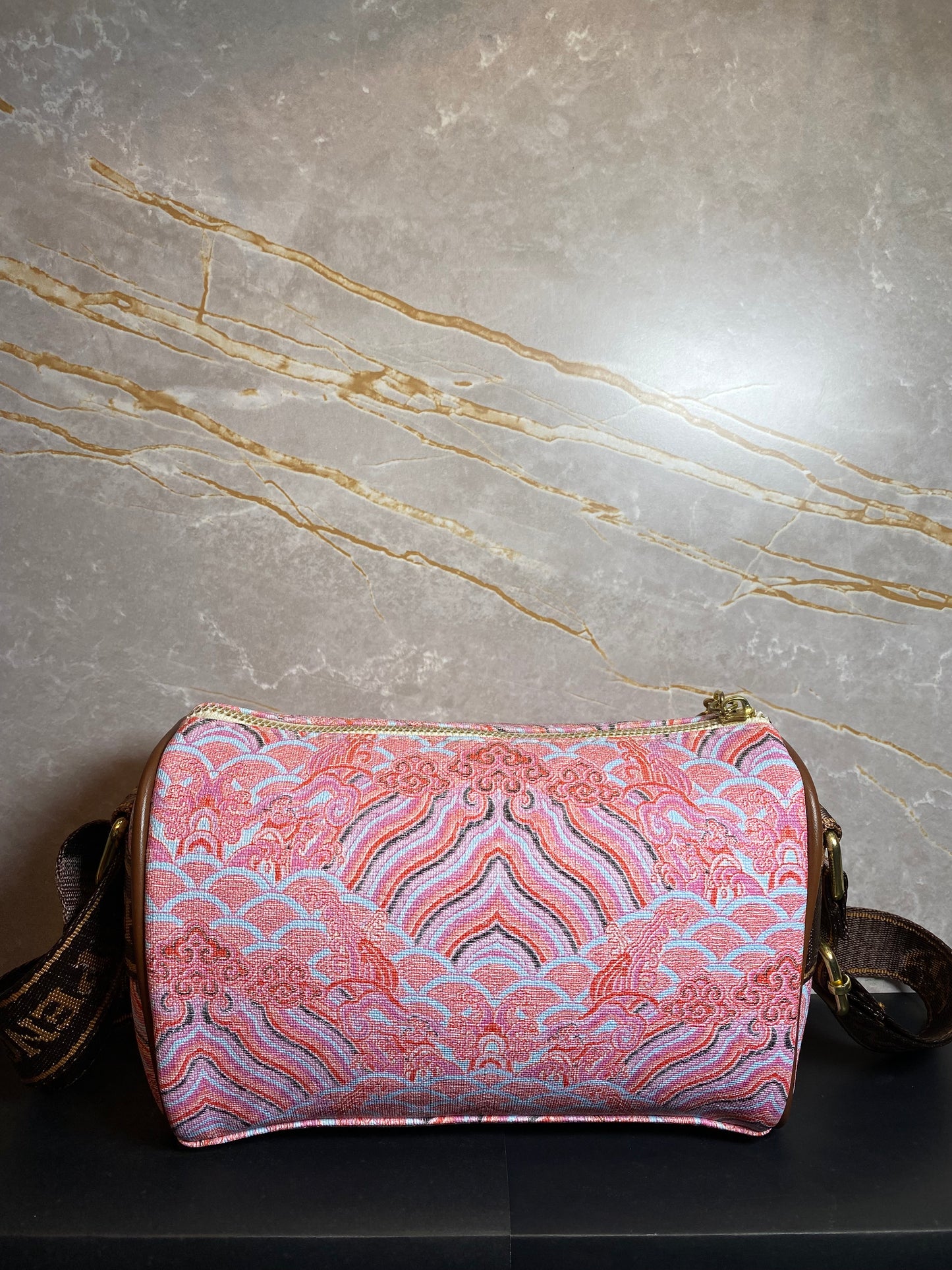 STYLISH SIDE HANDBAG COTTED WITH PINK AND LIMITED STRAP